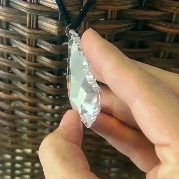 Chicos crystal necklace - Picture 6 of 8